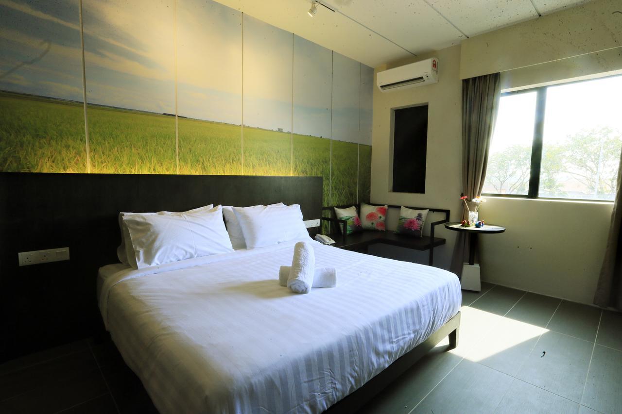 VI Boutique Hotel Kuala Selangor Exterior foto